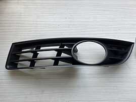 Grila Ornament Proiector Ceata Stanga Volkswagen Passat B6 2005 - 2010 [L2635]