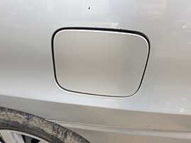 Usa Usita Capac Clapeta cu Buson Rezervor Kia Carens 1999 - 2006 Culoare C5