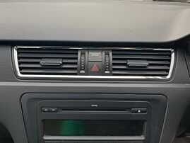 Buton Releu Avarii Skoda Rapid 2012 - 2022