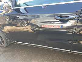 Usa Usi Portiera Portiere Stanga Fata cu DEFECT Volkswagen Passat B7 2010 - 2015 Culoare LC9X