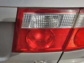 Stop Lampa Tripla Dreapta de pe Hayon Haion Portbagaj Kia Carens 1999 - 2006