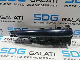 Maner Complet cu Suport Interior de pe Usa Portiera Stanga Fata Renault Megane 2 2002 - 2008 Cod 8200028463