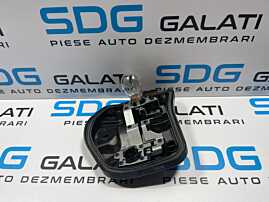 Soclu Suport Bec Becuri de la Stop Lampa Tripla Stanga de pe Aripa Caroserie Audi A4 B8 Berlina Sedan 2008 - 2015 Cod 166963