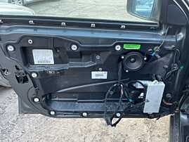 Broasca Incuietoare cu Soft Close de la Usa Portiera Stanga Fata BMW Seria 7 E65 730 Facelift 2001 - 2008