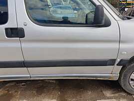 Usa Usi Portiera Portiere Dreapta Fata Dezechipata Peugeot Partner 2002 - 2008 Culoare EZRC