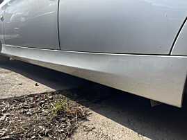 Prag Plastic Stanga BMW Seria 3 E90 2004 - 2011 Culoare Titansilber Metallic 354