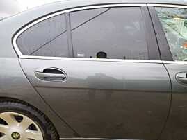 Maner Exterior Deschidere Actionare de pe Usa Portiera Dreapta Spate BMW Seria 7 E65 E66 730 Facelift 2001 - 2008 Culoare A36/7 Titangrau II Metallic