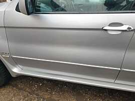 Usa Usi Portiera Portiere Stanga Fata Dezechipata cu Inceput Rugina BMW E53 X5 Facelift 1999 - 2006 Culoare 354/7 Titansilber Metallic