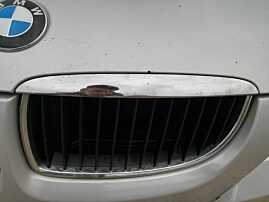 Grila Nara Stanga Capota Motor Spoiler Bara Fata BMW Seria 3 E90 E91 2004 - 2010
