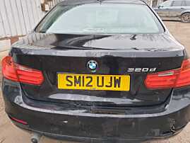 Capota Portbagaj Dezechipata cu Defect BMW Seria 3 F30 Nonfacelift 2011 - 2019 Culoare 475 Black Sapphire Metallic [L0390] [Depozit]