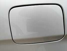 Usa Usita Capac Clapeta Buson Rezervor BMW Seria 3 E90 2004 - 2011 Culoare Titansilber Metallic 354