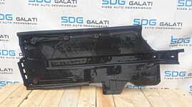 Scut Plastic Caroserie Lateral Stanga Skoda Fabia 2 2007 - 2015 Cod 6Q0825201H [L2618]