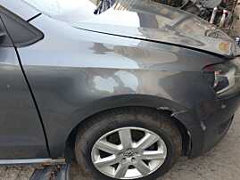 Aripa Dreapta Fata cu DEFECT Volkswagen Polo 6R 2009 - 2016 Culoare LD7R [1455]