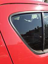 Geam Sticla Fix de pe Usa Portiera Dreapta Spate Suzuki Splash 2008 - 2014 [C0113]