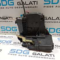 Broasca Incuietoare de la Usa Portiera Dreapta Fata Mercedes Clasa E Class W211 2001 - 2009 Cod 004138112633 [X1009]