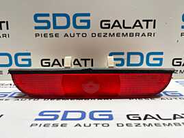 Stop Lampa Tripla Centrala Auxiliara de pe Haion Haion Portbagaj Mazda 3 2003 - 2009 [2513]