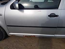 Usa Usi Portiera Portiere Stanga Fata Dezechipata VW Bora 1998 - 2005 Culoare LA7W