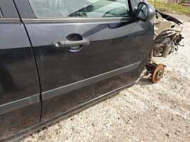 Usa Usi Portiera Portiere Dreapta Fata Dezechipata Ford Focus 1 1998 - 2004