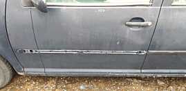 Usa Usi Portiera Portiere Stanga Fata Dezechipata VW Bora 1999 - 2005 Culoare LA5G