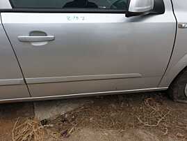 Usa Usi Portiera Portiere Dreapta Fata Dezechipata Opel Astra H 2004 - 2010 Culoare Z157