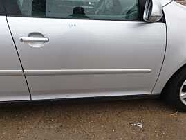 Usa Usi Portiera Portiere Dreapta Fata Dezechipata VW Golf 5 Hatchback 2004 - 2008 Culoare LA7W