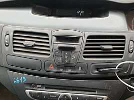 Gura Grila Aer Aerisire Ventilatie Bord Centrala Fara Butoane Renault Laguna 3 2007 - 2015