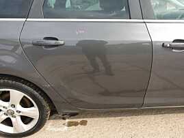 Usa Usi Portiera Portiere Dreapta Spate Dezechipata Opel Astra J Break Combi 2009 - 2016 Culoare Z177