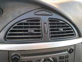 Gura Grila Deflector Aer Aerisire Ventilatie Bord Centrala Citroen C5 1 2001 - 2008
