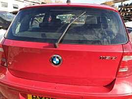 Haion Hayon Capota Portbagaj Dezechipat cu Luneta Geam Sticla BMW Seria 1 E87 2004 - 2011 Culoare A61/3 Crimson Red Karmesinrot [K0882]