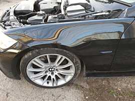Aripa Stanga Fata cu Inceput de Rugina BMW Seria 3 E90 E91 2004 - 2011 Culoare 475 Black Sapphire Metallic [K1184]
