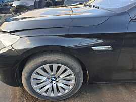 Aripa Stanga Fata cu Imperfectiuni BMW Seria 5 F07 GT 2009 - 2013 Culoare 475 Black Sapphire Metallic [K1741]