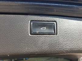 Buton Inchidere de pe Haion Hayon Capota Portbagaj Volkswagen Passat B7 2010 - 2015 [K2080]