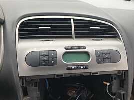 Gura Grila Guri Grile Aer Aerisire Ventilatie Bord Central Seat Altea 5P 2004 - 2009 [K1519]