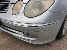 Bandou Stanga cu Locas Senzori Parcare Bara Spoiler Fata cu Imperfectiuni Mercedes Clasa E Class W211 NFL Non Facelift 2002 - 2006 Culoare C775 775 [K3440]