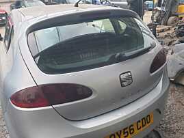 Haion Hayon Capota Portbagaj Dezechipat Seat Leon 1P Non Facelift Hatchback 2005 - 2009 Culoare LS7Y [K3333]