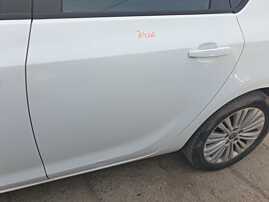 Usa Usi Portiera Portiere Stanga Spate Dezechipata Opel Astra J Hatchback 2009 - 2016 Culoare Z40R [K3622]