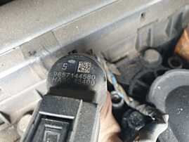 Injector Injectoare Volvo V50 2.0 D 2004 - 2010 Cod 9657144580 9657144680 3M5Q-9F593-DB 3M5Q9F593DB [K5212]