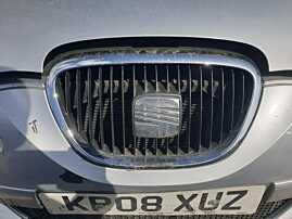 Grila cu Sigla Emblema de pe Bara Fata Seat Altea XL NFL Non Facelift 2006 - 2009 [K4195]