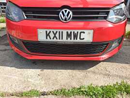 Bara Spoiler Fata cu Grile Proiectoare cu Imperfectiuni Volkswagen Polo 6R 2009 - 2016 Culoare LP3G [K3989]