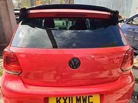 Haion Hayon Capota Portbagaj Dezechipat cu Luneta Geam Sticla Fara Eleron Sport Volkswagen Polo 6R 2009 - 2016 Culoare LP3G [K3996]