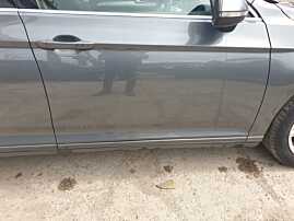 Usa Usi Portiera Portiere Dreapta Fata Dezechipata cu Imperfectiune Volkswagen Passat B8 2015 - 2020 Culoare LR7H [K4685]