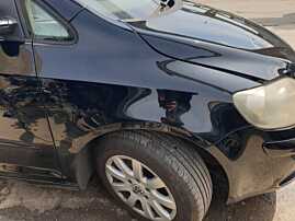 Aripa Dreapta Fata cu Defect Volkswagen Golf 5 Plus 2004 - 2008 Culoare L041 [K5064]