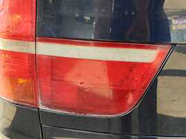 Tripla Lampa Stop Stanga de pe Haion cu Imperfectiuni BMW X5 E70 NFL Non Facelift 2006 - 2011 [K4934]