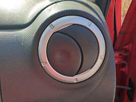 Gura Grila Guri Grile Aer Aerisire Ventilatie Bord Stanga Dreapta sau Centrale Dacia Sandero 1 2008 - 2012 [K8579]