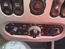 Buton Releu Avarii Dacia Sandero 1 2008 - 2012 [K8581]