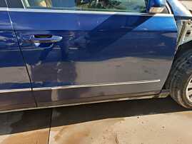 Usa Usi Portiera Portiere Dreapta Fata Dezechipata Volkswagen Passat B6 2005 - 2010 Culoare LD5Q [K9796]