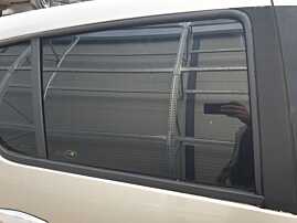 Geam Sticla Culisant de pe Usa Portiera Dreapta Spate Dacia Sandero 1 2008 - 2012 [K8605]