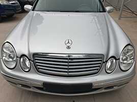 Capota Motor cu Grila Centrala Mercedes Clasa E Class W211 2002 - 2009 Culoare 744 [K8371]