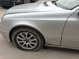 Aripa Stanga Fata cu Imperfectiuni Mercedes Clasa E Class W211 2002 - 2009 Culoare 744 [K8375]