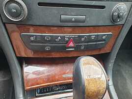 Panou Buton Butoane Avarii Stergatoare Incalzire Scaune Inchidere centralizata ESP Rabatare Tetiera Airbag Pasager Mercedes Clasa E Class W211 2002 - 2009 [K8406]